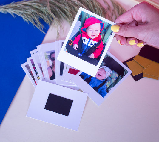 17 Adet Polakart ve 17 Adet Sticker Magnet