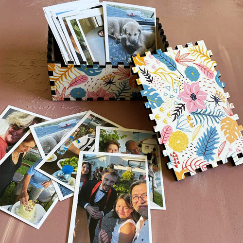 Çiçek Desenli Ahşap Saklama Kutusu ve 17 adet 7x10cm Mini Fotokart