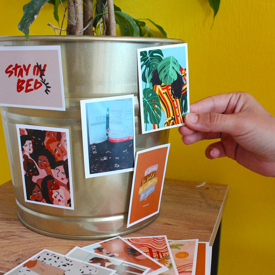 Magnetini Yap 35 adet 5x7cm Fotoğraf Baskı ve 35 adet 2x3cm Sticker Magnet