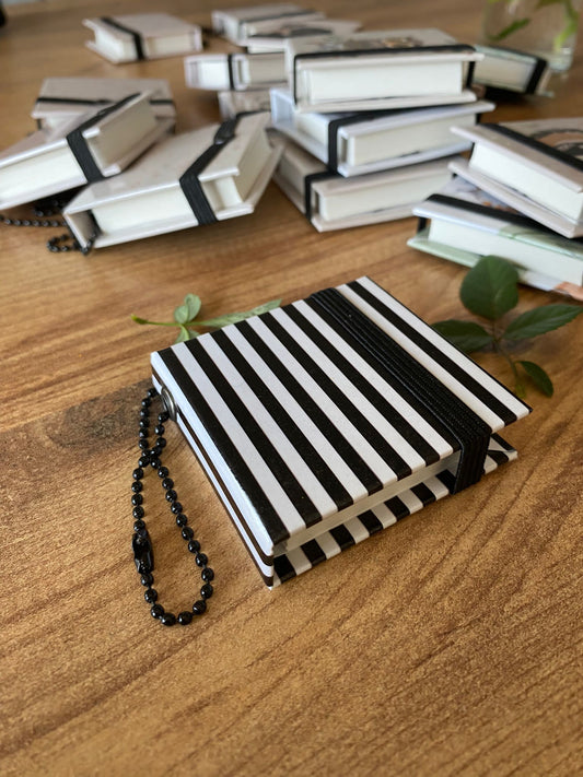 Tinybook Siyah Beyaz