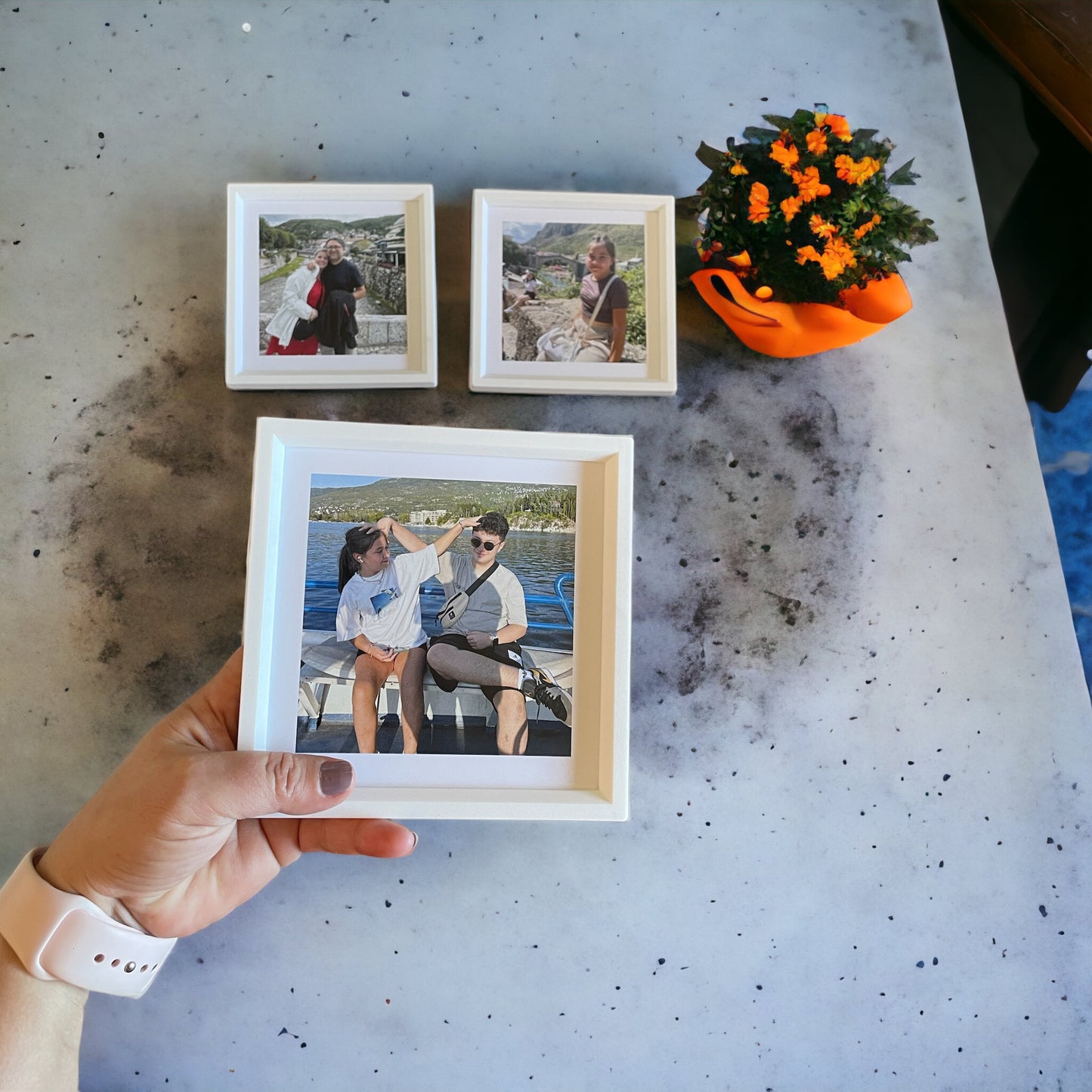 6 adet 14x14 cm Paspartulu Yapışan Çerçeve Beyaz